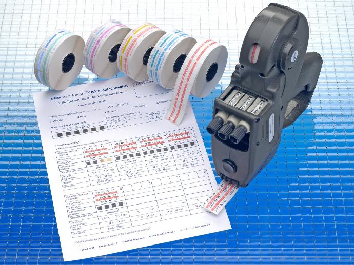 Rollo de etiquetas doble adhesivo 3-líneas (rojo) Clase I p/Formaldehído/2 rollos/750 etiq x rollo